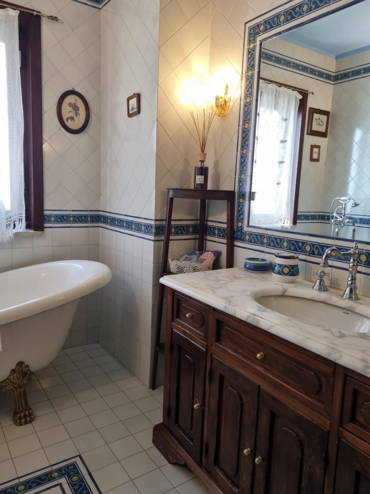 סלרנו Donna Filomena Casa Vacanza Park Bougainville מראה חיצוני תמונה